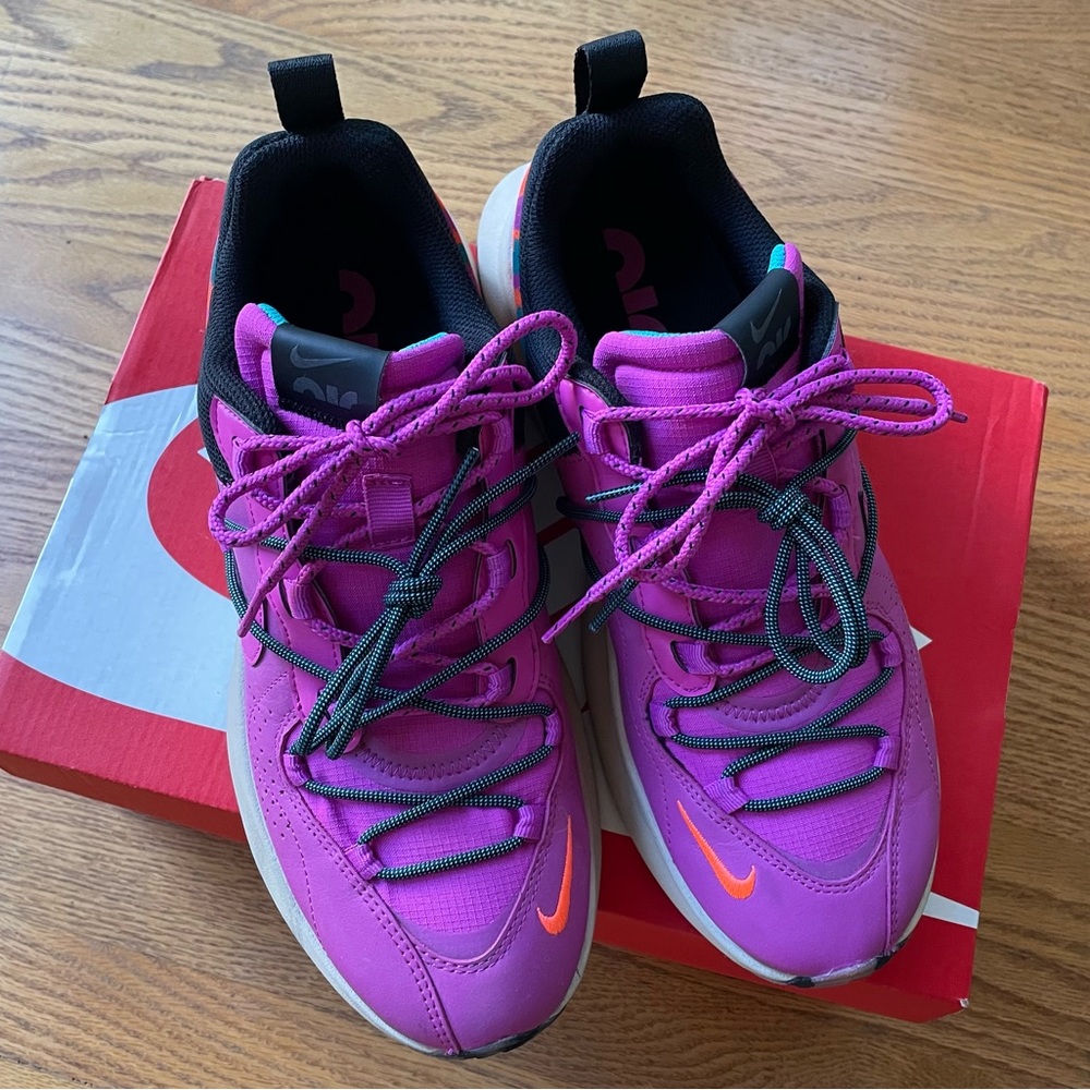 Nike Air Max Viva in Hyper Magenta with green and orange trim